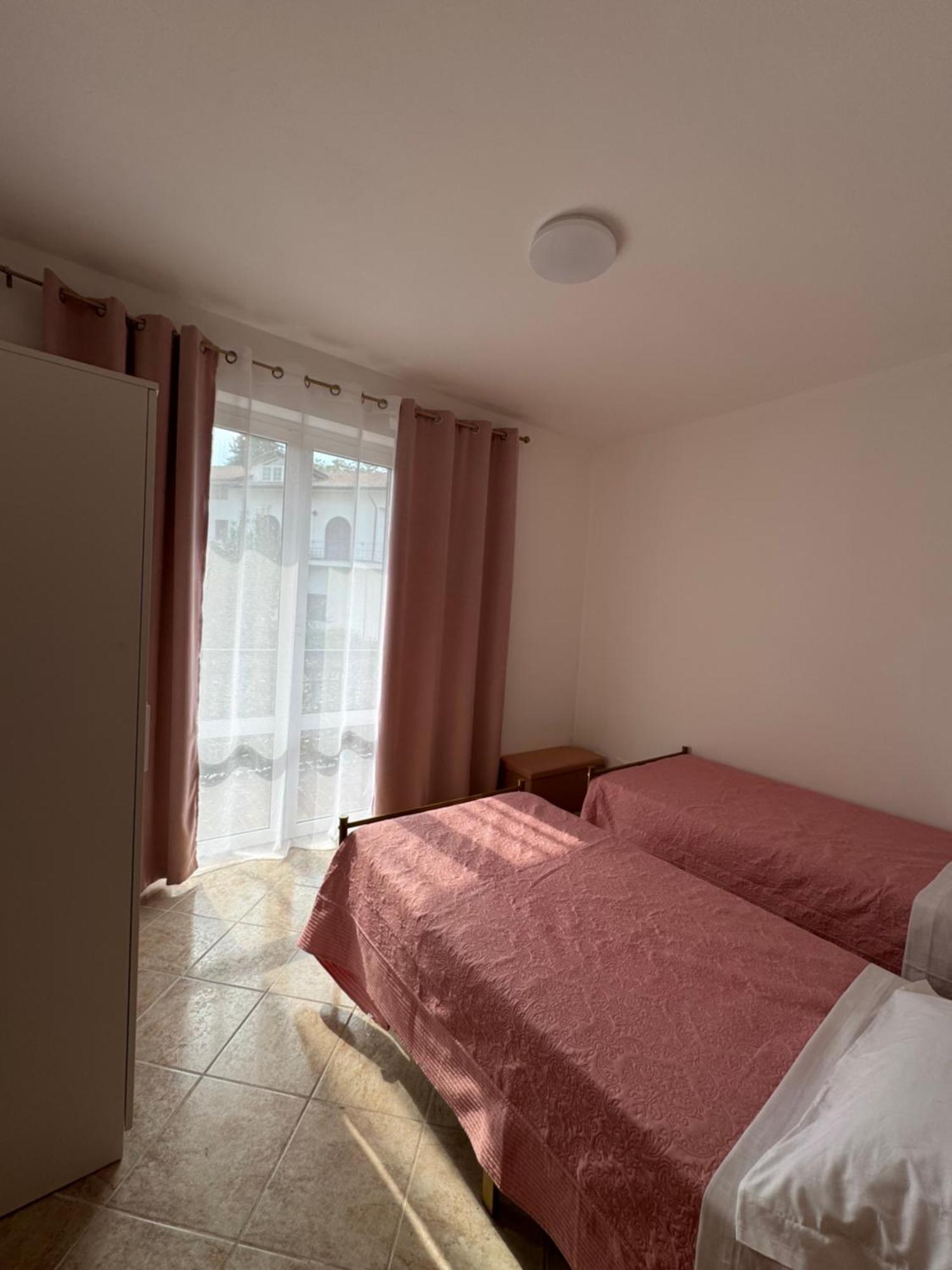 Serravalle Shop&Stay Serravalle Scrivia Exteriér fotografie