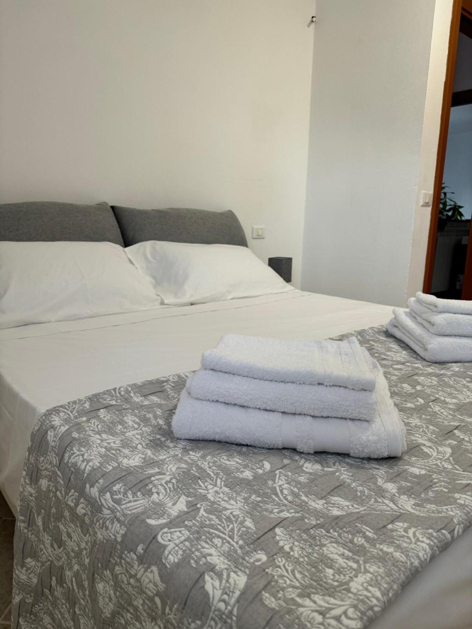 Serravalle Shop&Stay Serravalle Scrivia Exteriér fotografie